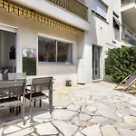 Nice Elegant Logement D\'1 Chambre Avec Terrasse